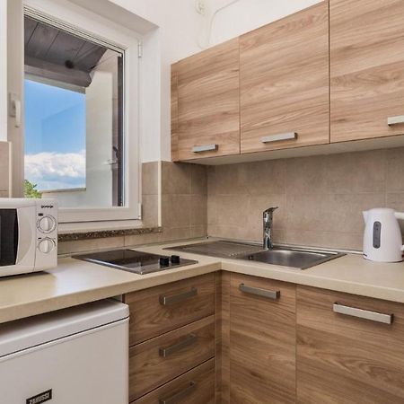 Rona Apartment Zdravko Barbariga Zewnętrze zdjęcie